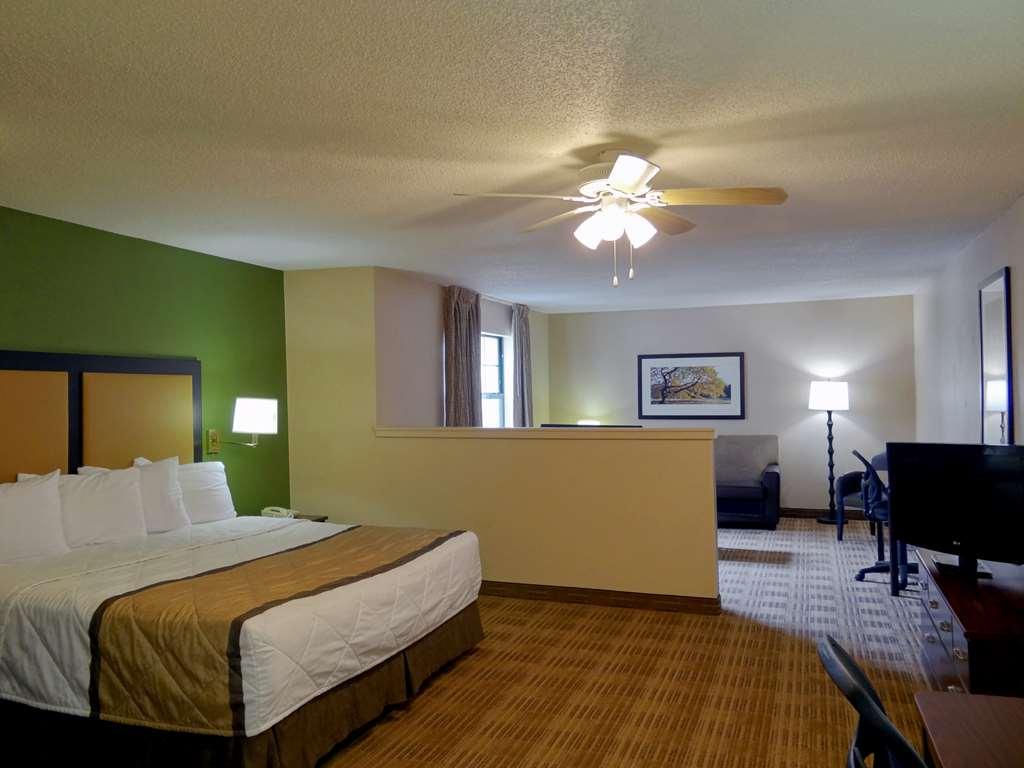 Extended Stay America Suites - Grand Rapids - Kentwood Room photo